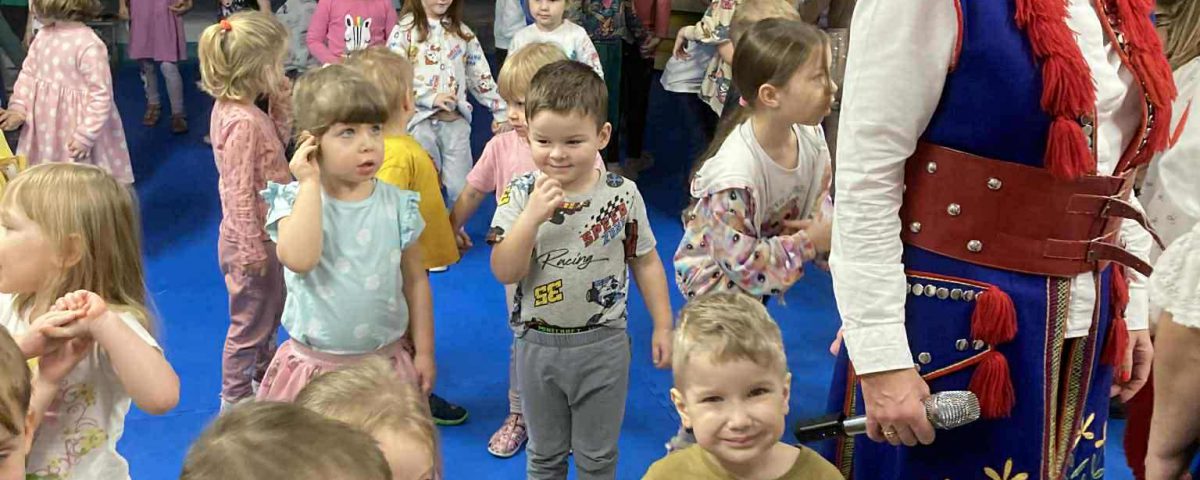 28bbd94d-8acb-4e5a-bc98-caefbb02cd55