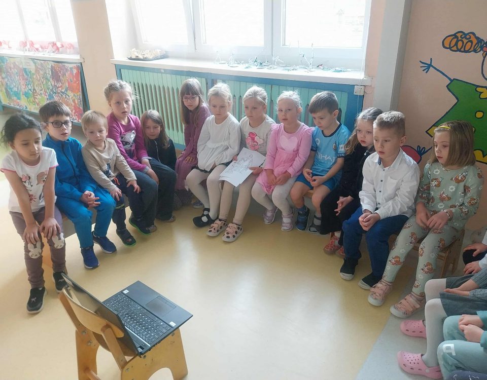 ce9d21cf-4af5-453c-9c73-b1f896177294