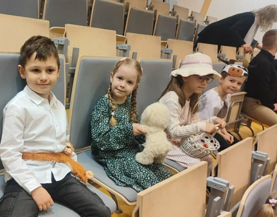 dfbfafdf-170e-4693-bace-1ca2d080e6dc